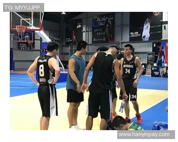 广州篮球队与南京篮球队对决分析赛后节奏变化与战术调整探讨