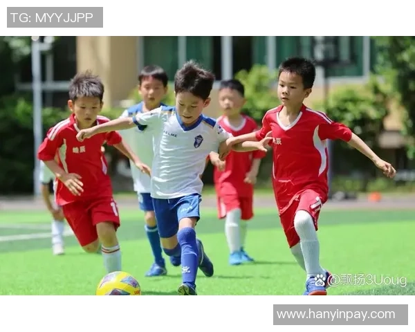 追逐梦想的足球明星男生们如何在绿茵场上书写青春传奇 追逐梦想的足球明星男生们如何在绿茵场上书写青春传奇